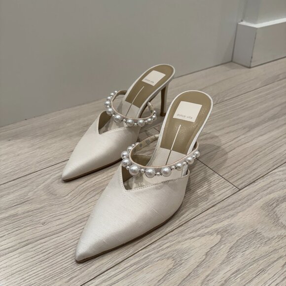 Dolce Vita Shoes - Dolce Vita Kanika Pump in Vanilla Pearls